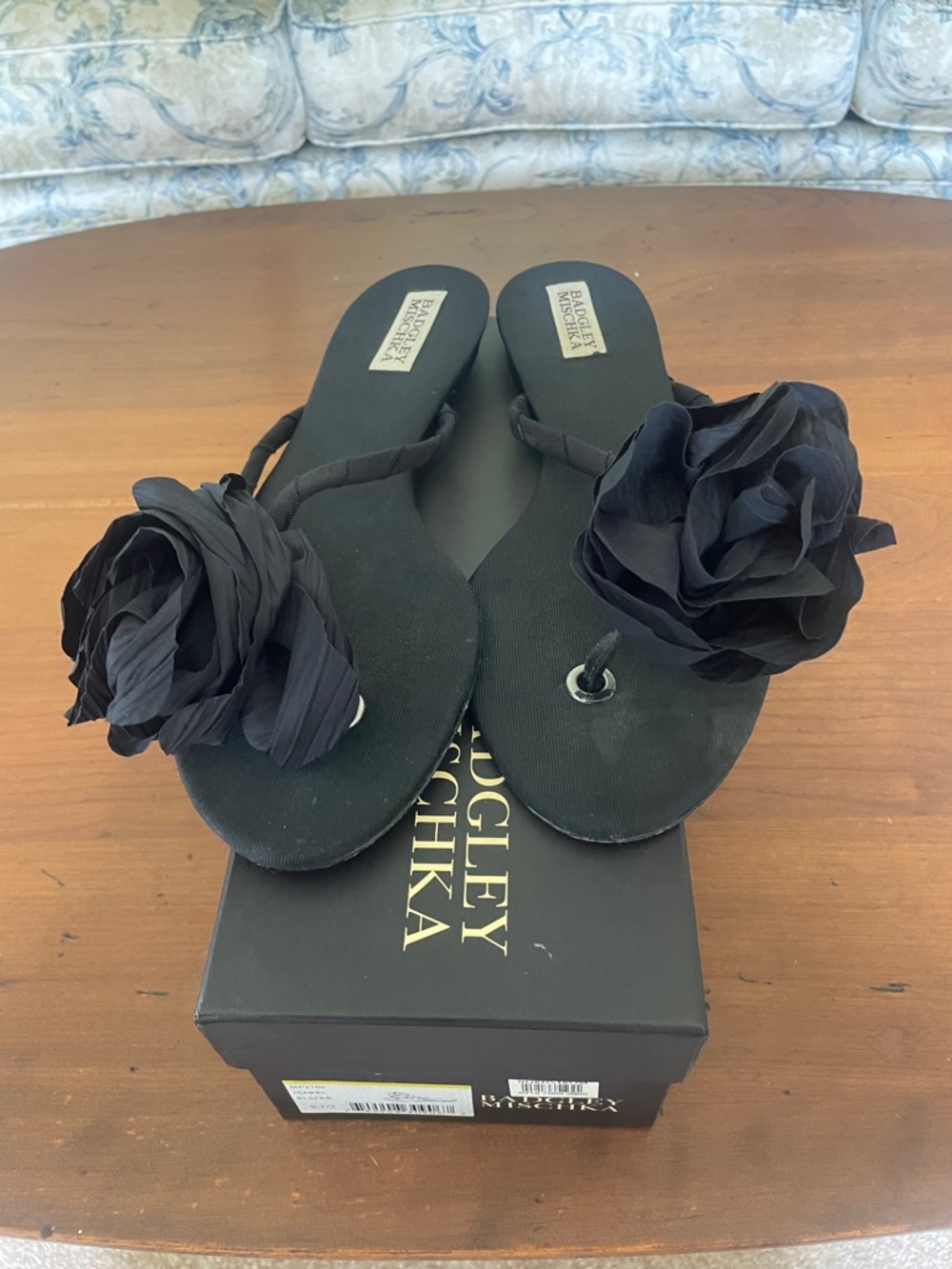 Badgley Mischka Black Floral Thong Sandals